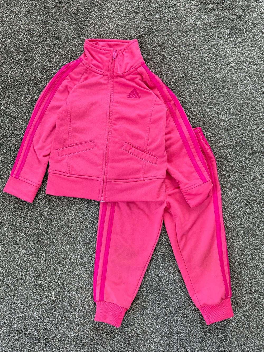 Adidas track set